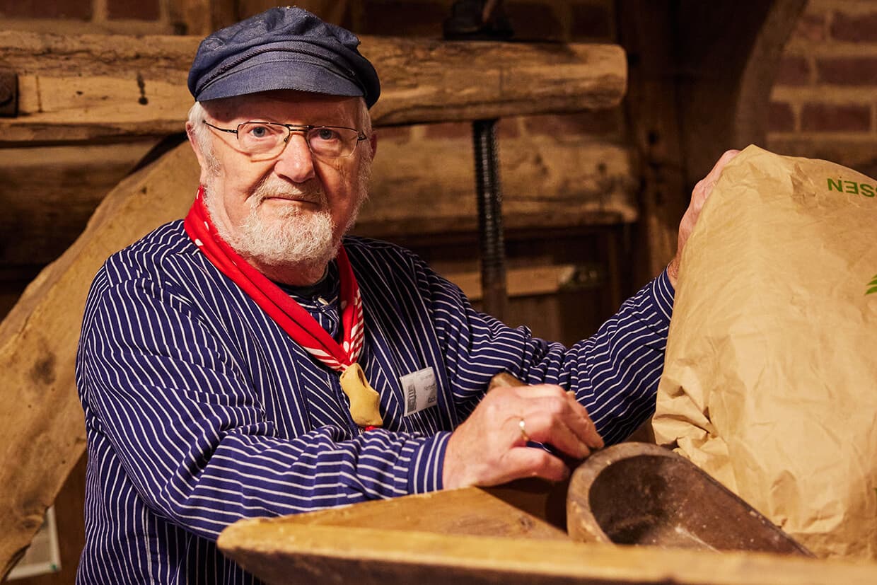 Müller der Mühle am Ostenbach
